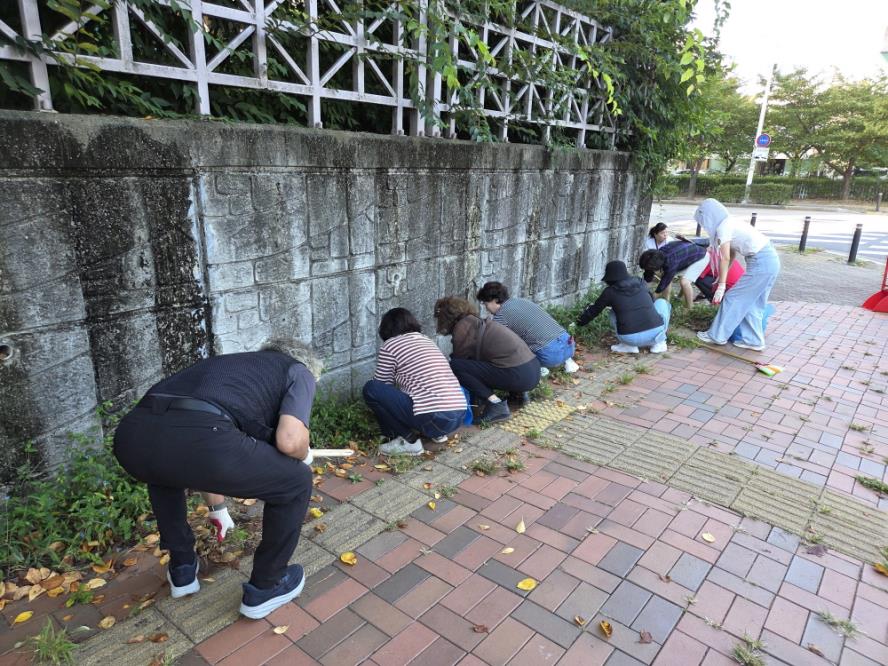 수원시 권선구 구운동, 주민과 함께 생활권 제초·환경정비 실시